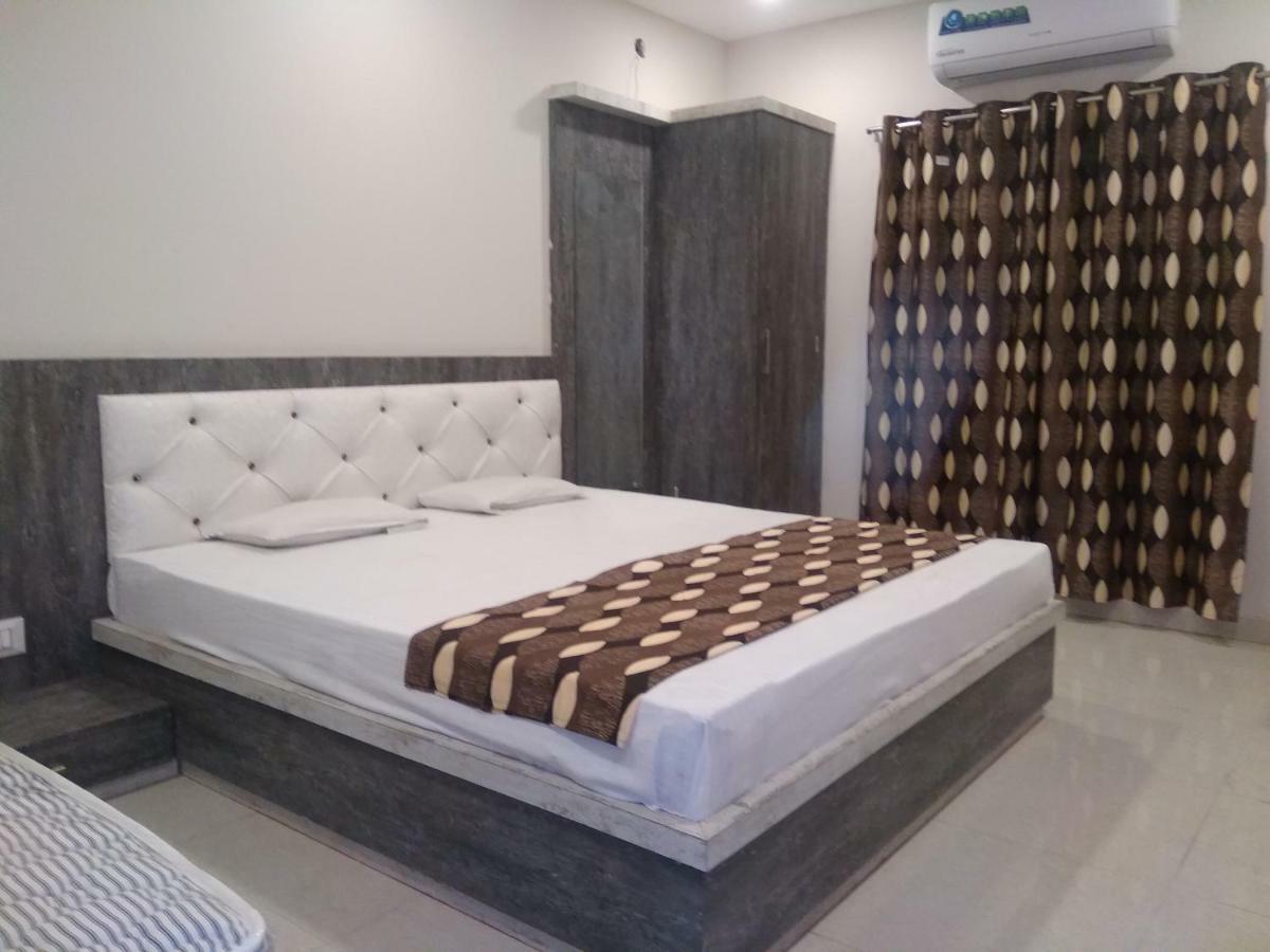 Super Hotel O Shri Shiva Palace Raipur  Exterior photo
